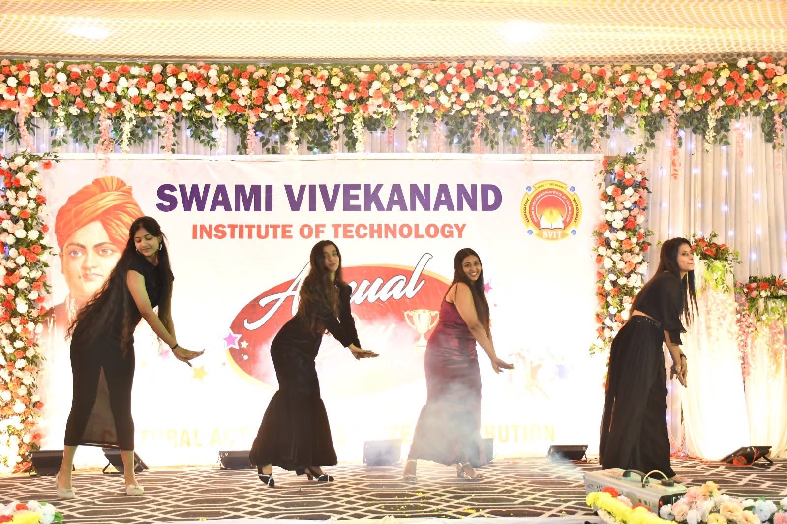 SVIT annual function stage performance